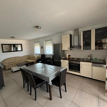 Apartment Vjera Пунат Екстериор снимка